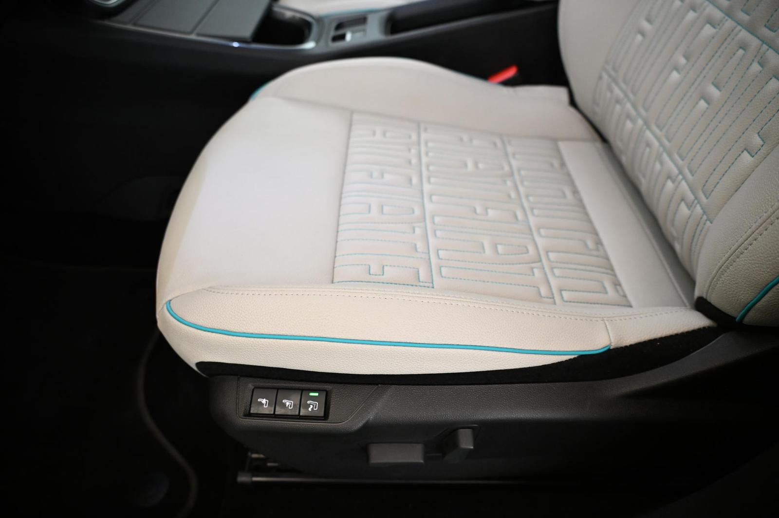 Fiat 600 1.2 Hybrid 101 DCT6 La Prima LED/NAVI/SHZ/18