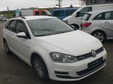 Volkswagen Golf VII Variant Trendline BlueMotion TGI - Volkswagen Golf: Bluemotion Variant