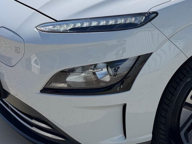 Fahrzeugabbildung Hyundai KONA Edition 30+ Elektro 2WD +NAVI+KLIMA+RFK+UVM