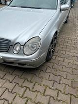 Mercedes-Benz Mercedes Benz W211 320 CDI - Mercedes-Benz E 320 in Köln