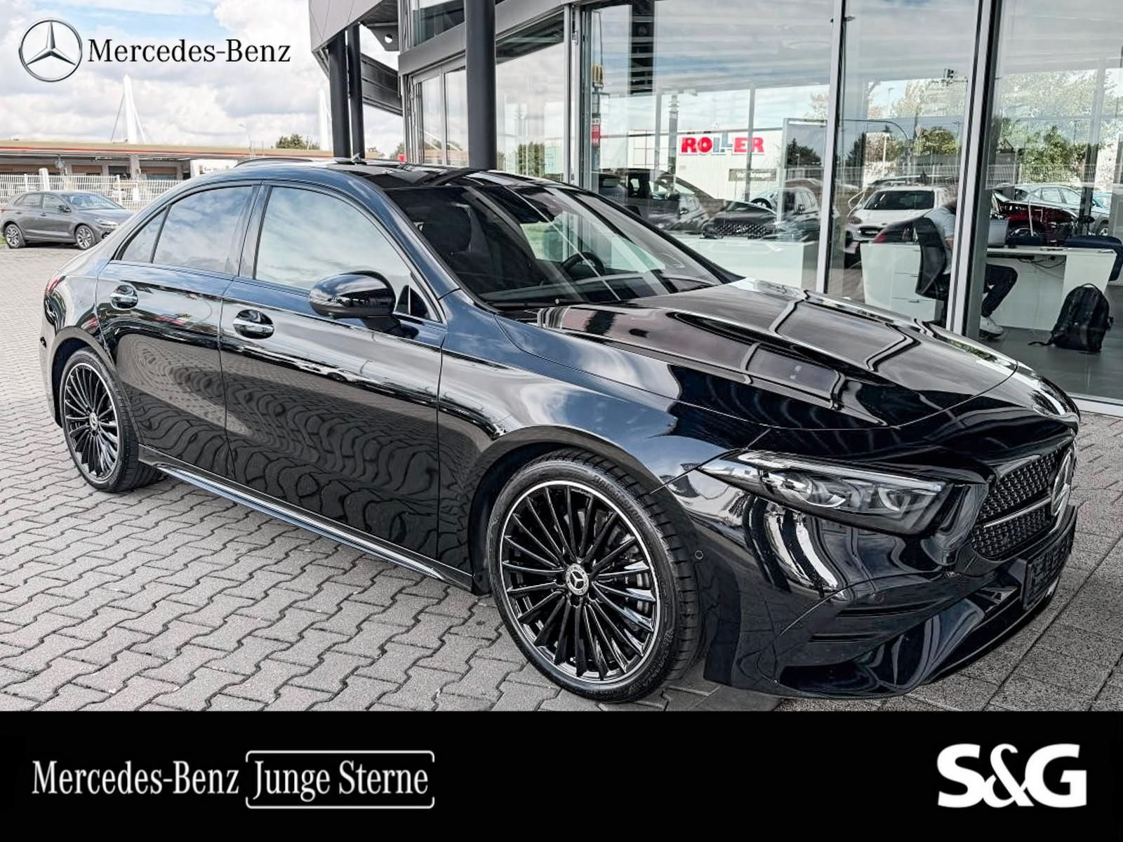 Mercedes-Benz A 220 d AMG Limousine M-LED+Panoschieb+Night+19 imagem 3