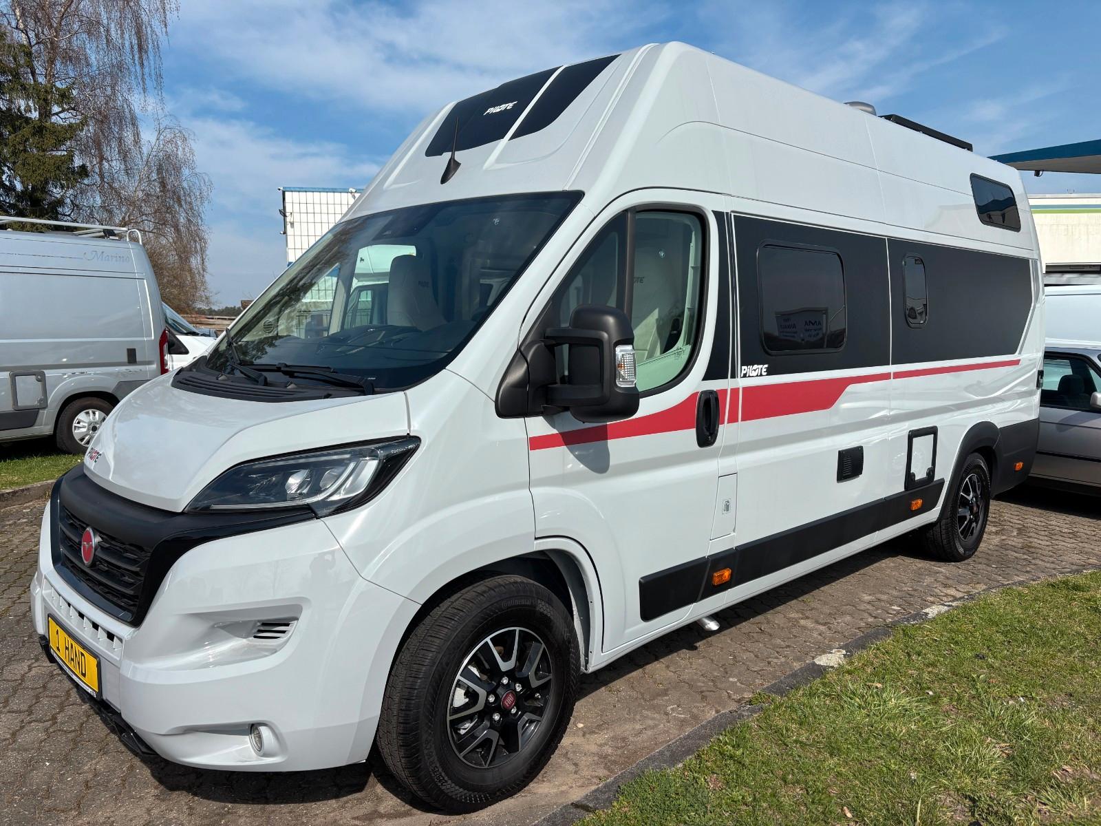 Pilote V 633 M Hubbett 4x Solar 3x Lithium Wechselricht