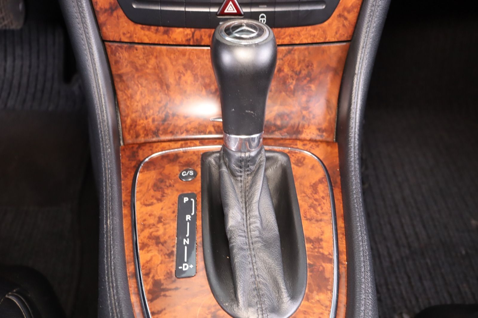 Fahrzeugabbildung Mercedes-Benz CLS 320 CDI Leder * Navi * Sitzheizung