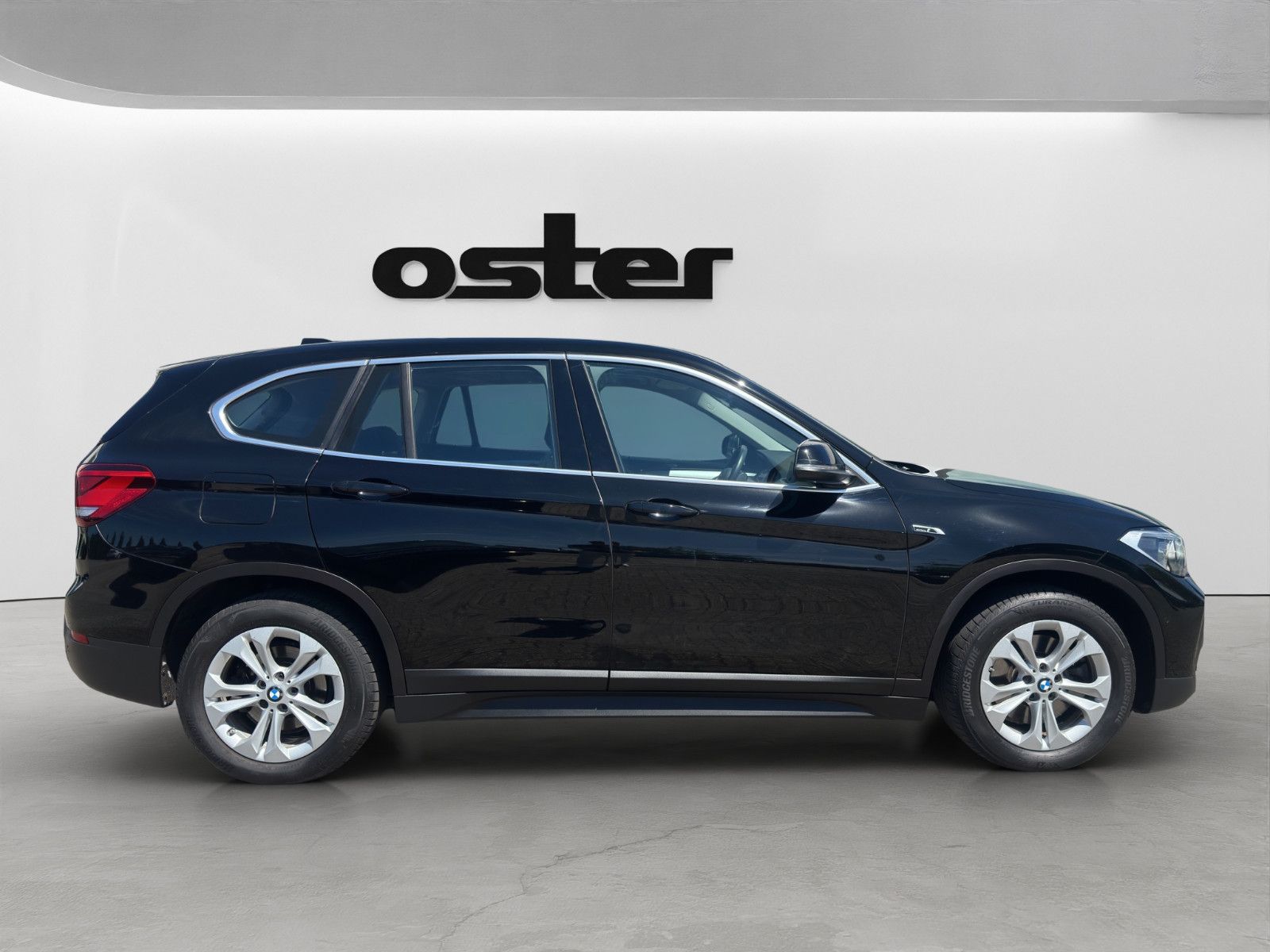 BMW X1 xDrive 25 e Advantage | Business | LED | WKR foto 7