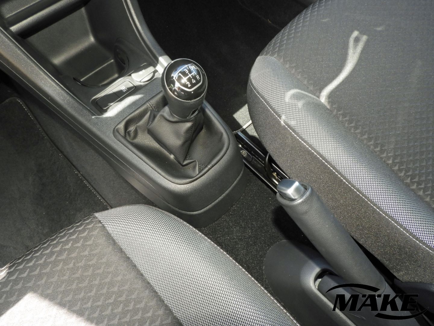 up! Active 1.0 ALU KLIMA SITZHZG DAB M+M ASG