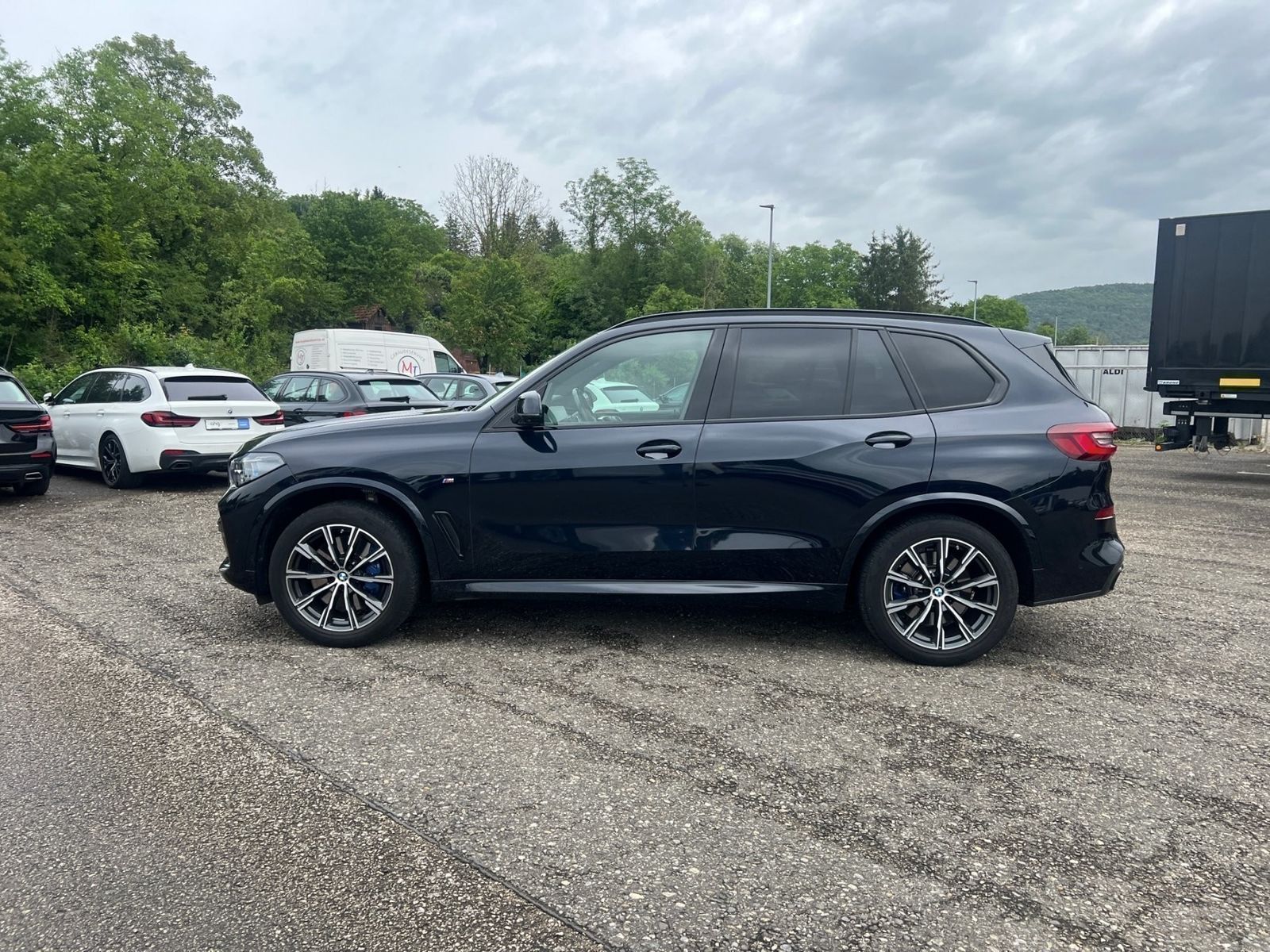 BMW X5 xDrive40d M Sportpaket Laserlicht Aktive Gesc imagem 3