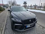 Jaguar F-Pace SVR | 22" | HUD | PANO | MERIDIAN