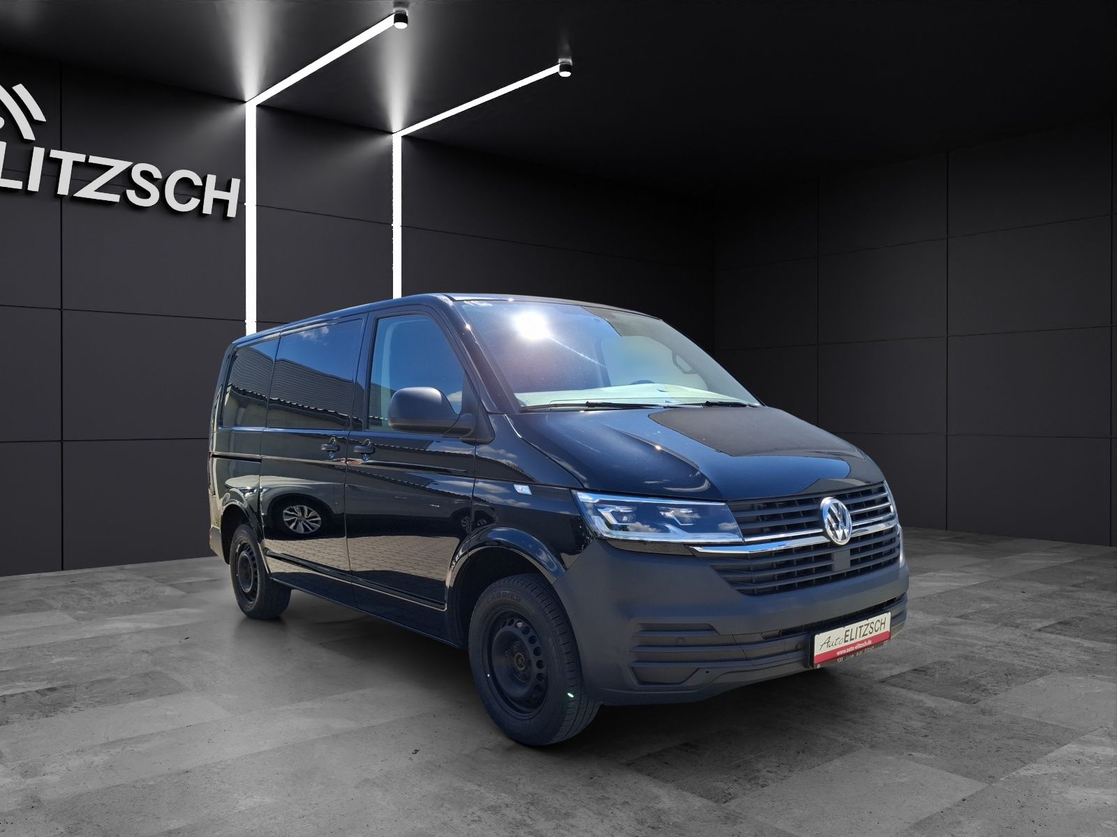 Fahrzeugabbildung Volkswagen T6 Kombi T6.1 TDI DSG 5-Si LED AHK Klima GRA PDC