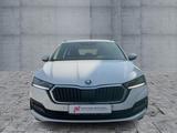 Skoda Octavia Combi 2.0 TDI AMBITION LED+NAV+SHZ+2xPDC - Skoda Octavia: Kombi