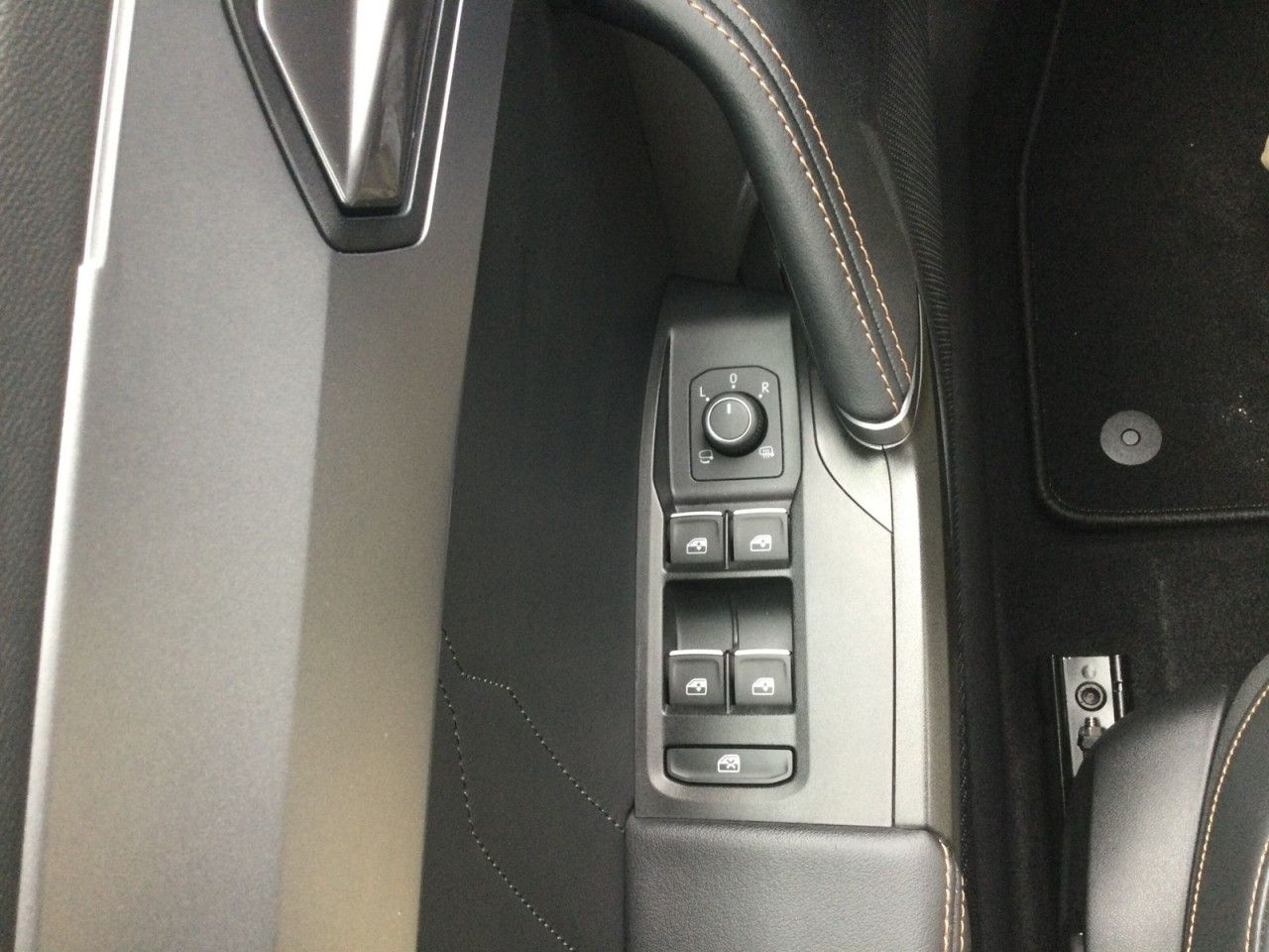 Fahrzeugabbildung CUPRA Formentor VZ 2.0 TSI 4Drive (310 PS) 7-Gang-DSG