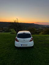 Opel Corsa 1.4 Color Edition Color Edition  - Opel Corsa aus 2011: Color Edition