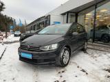 Volkswagen Touran 1.5 TSI DSG Comfortline Navi LED SHZ ACC - VW Touran Gebrauchtwagen in Chemnitz
