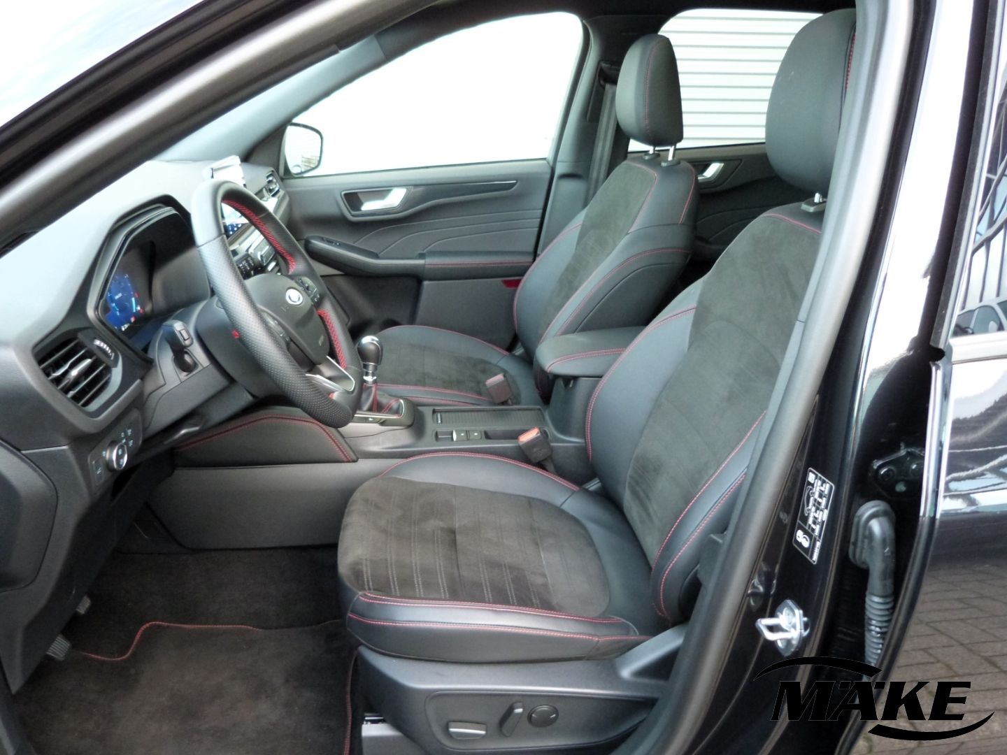 Kuga 1.5 EcoBoost, ST-Line, AHK, Navi, Digitales