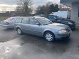 Volkswagen Passat Variant 1.6 Benzin  173... - gebrauchte VW Passat Variant aus dem Jahr 2003