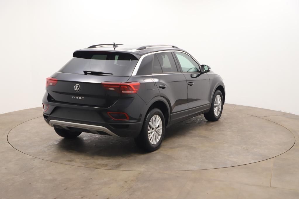Volkswagen T-Roc Life 1.5 TSI 110kW 7-Gang DSG 4 Türen