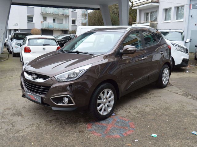 Hyundai iX35 2.0 CRDi 4WD Automatik Trend*AHK*Navi*PDC*X