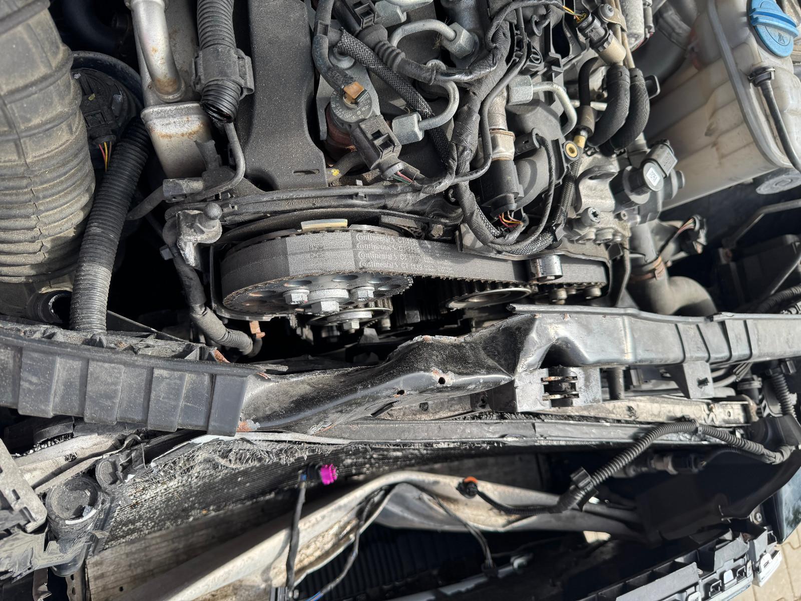 Audi A4 2013 — photo 11