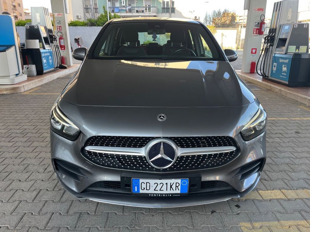 Image of Mercedes-Benz B 200