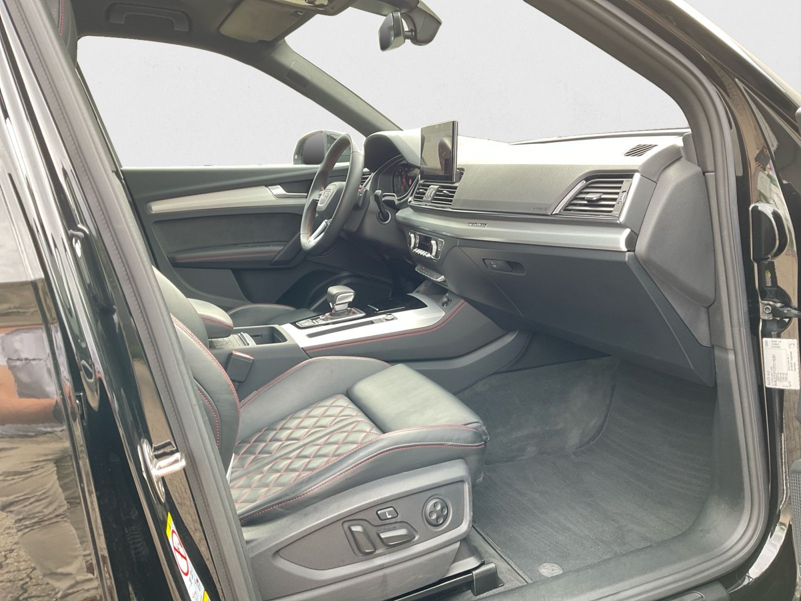 Audi SQ5 - Bild 15