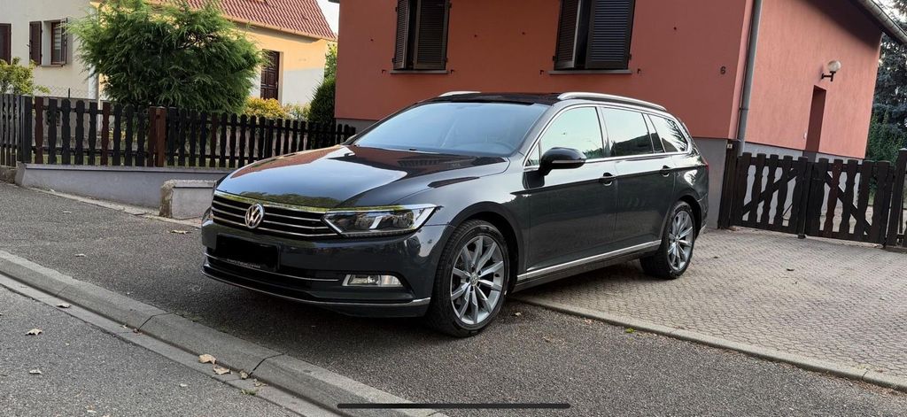 Image of Volkswagen Passat Variant