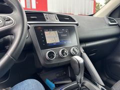 Fahrzeugabbildung Kadjar Limited Deluxe 1.3 TCe 140 EU6d-T
