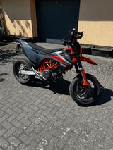 KTM SMC R 690 - KTM 690 SM