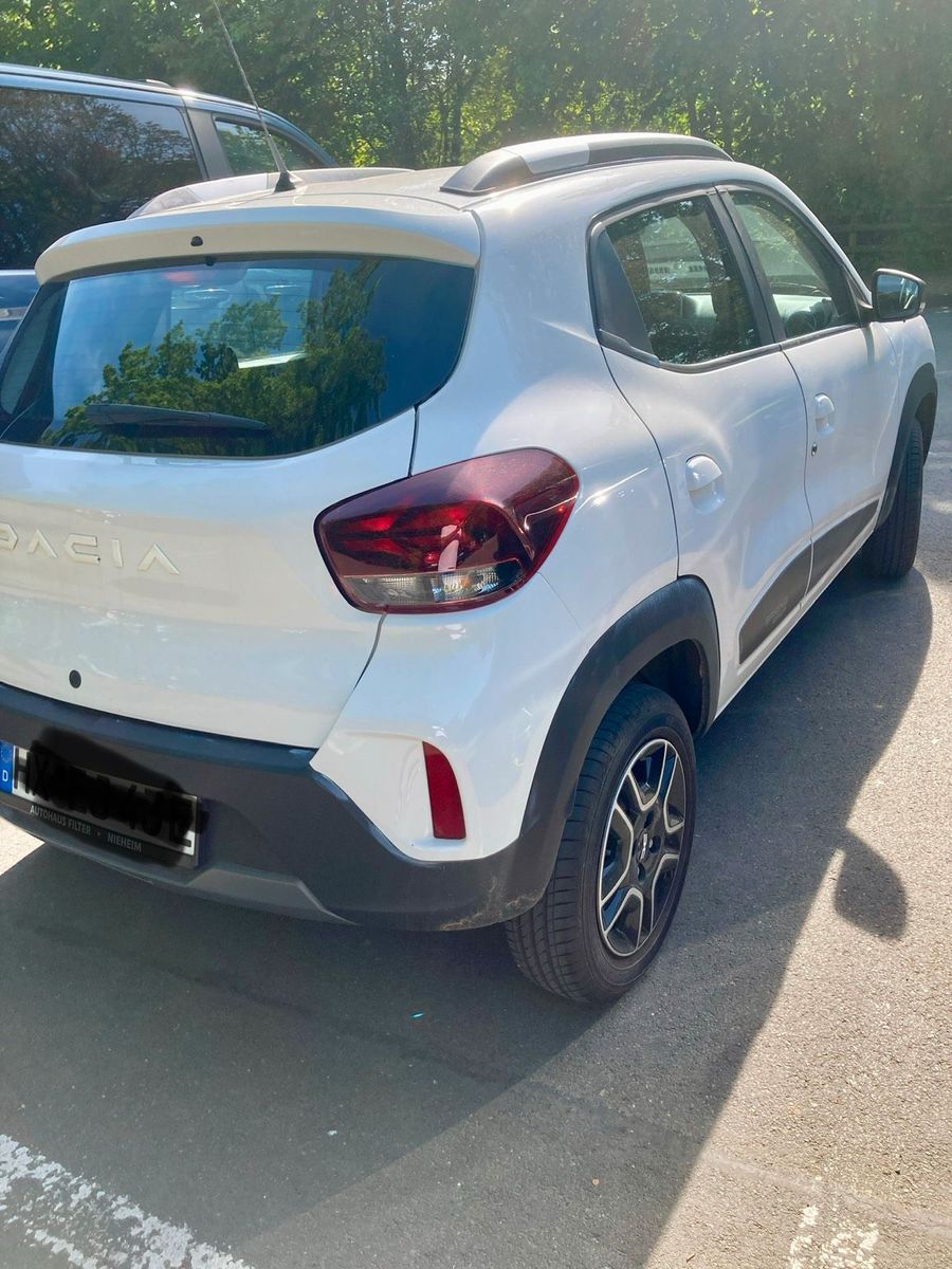 DACIA Spring