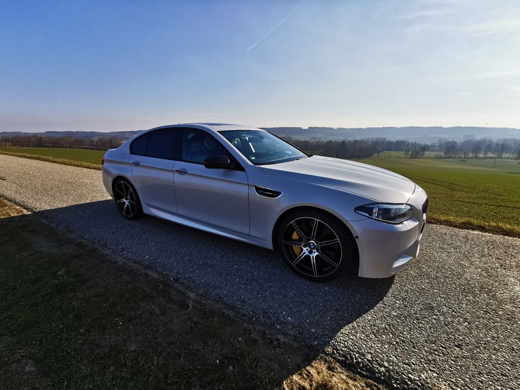 Image of BMW M5