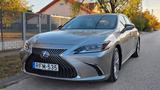 Lexus ES 300h Prestige Plus - Lexus ES-Serie Benziner Gebrauchtwagen