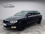 Skoda Superb Combi Elegance DSG 2.0 TSI Elegance DSG - Skoda Superb aus 2011: Kombi