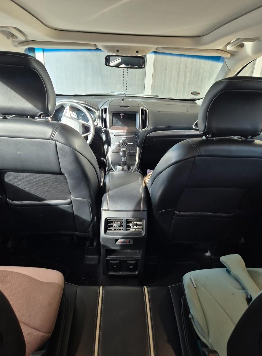 Ford Edge 2,0 l TDCi Bi-Turbo Vignale