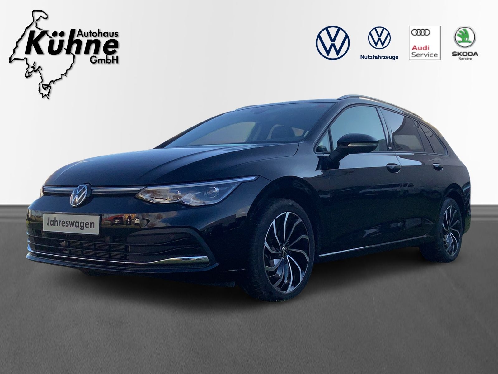 Golf VIII Variant 2.0 TDI Move SHZ, PDC, AHK, LE