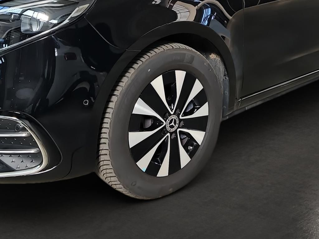 Fahrzeugabbildung Mercedes-Benz V 300 AVG extralang 8 Sitze STHZ ele.ST AMGFront