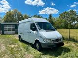 Mercedes-Benz Autarker Mercedes Sprinter Camper - Mercedes-Benz Sprinter aus 2003: Van