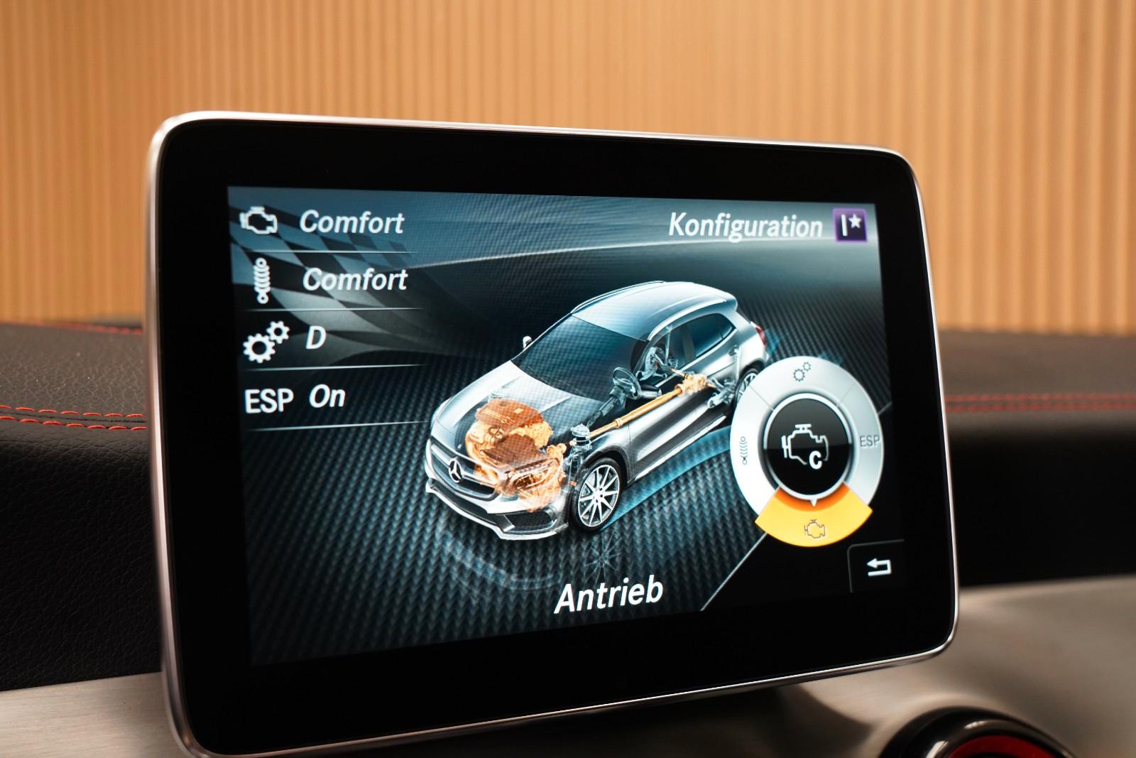 Mercedes GLA 45 AMG 4Matic 381 ch – Dynamic Plus – Échappement Performance – Pano – Harman Kardon – 115 704 km