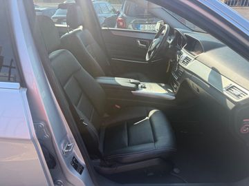 Mercedes E 200 - 6