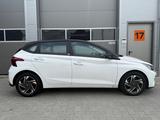 Hyundai i20 1,0 T-GDI 1.HD  Rückfahrkamera 1.HD - Hyundai i20 in Mönchengladbach