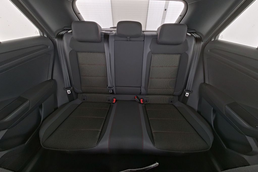 Volkswagen T-Roc Sport 1.5 TSI DSG AHK*Pano*RFK*PDC*Tempo