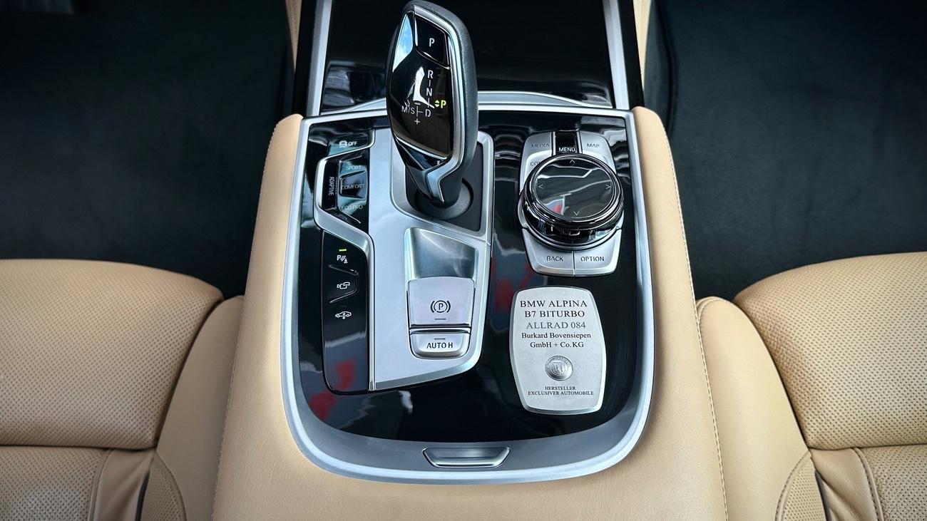 Car Image 33