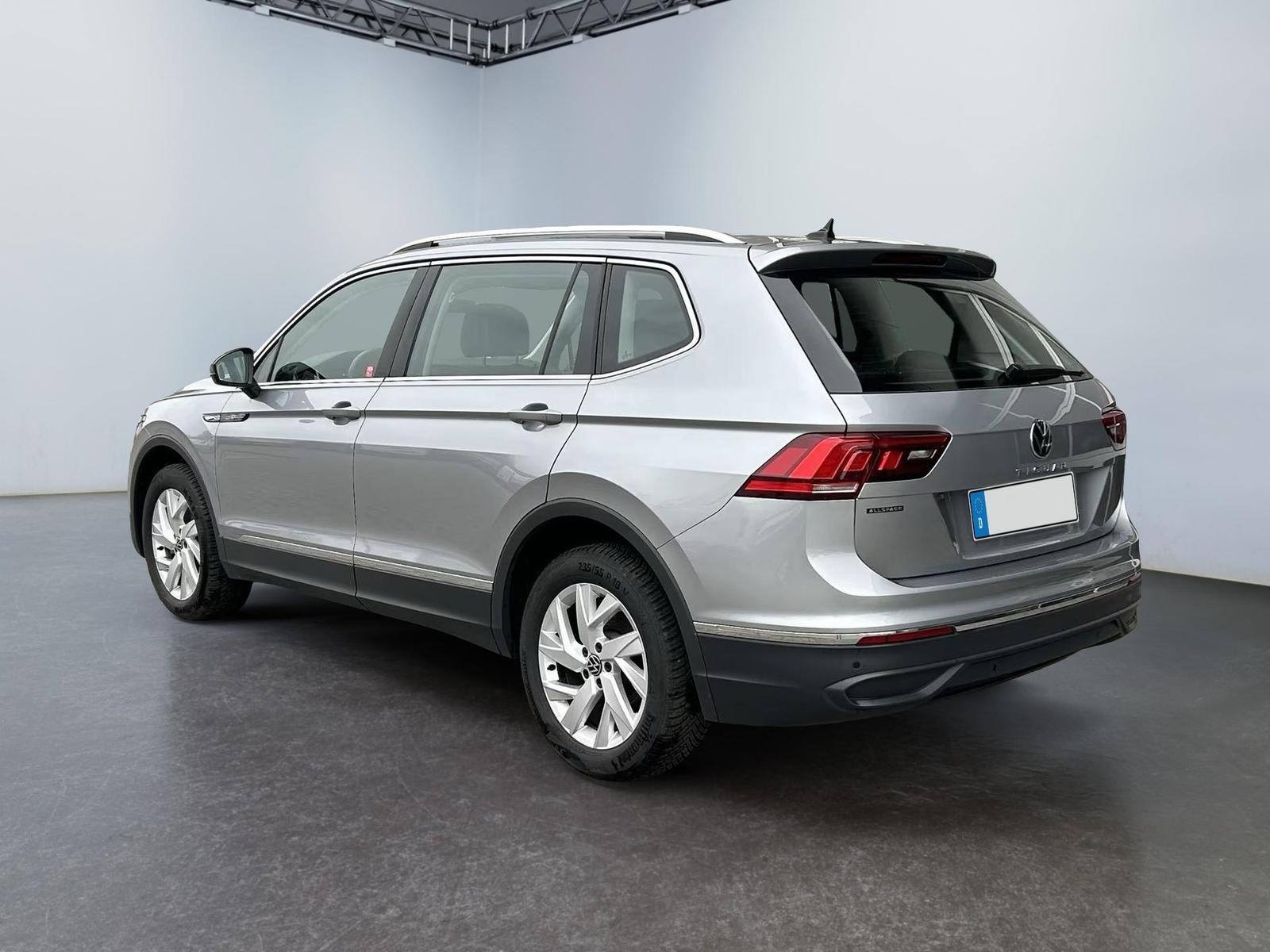 Volkswagen Tiguan Allspace 1.5 TSI ACT Life OPF AHK PDC ...