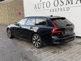 Volvo V90 T6 Plug-in Hybrid AWD Plus Dark - Volvo V90  Plug-in Hybrid Plus-Dark