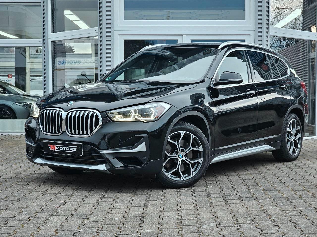 BMW X1 xDrive28i X Line/PANORAMA/HUD/SHZ/LED/KAMERA