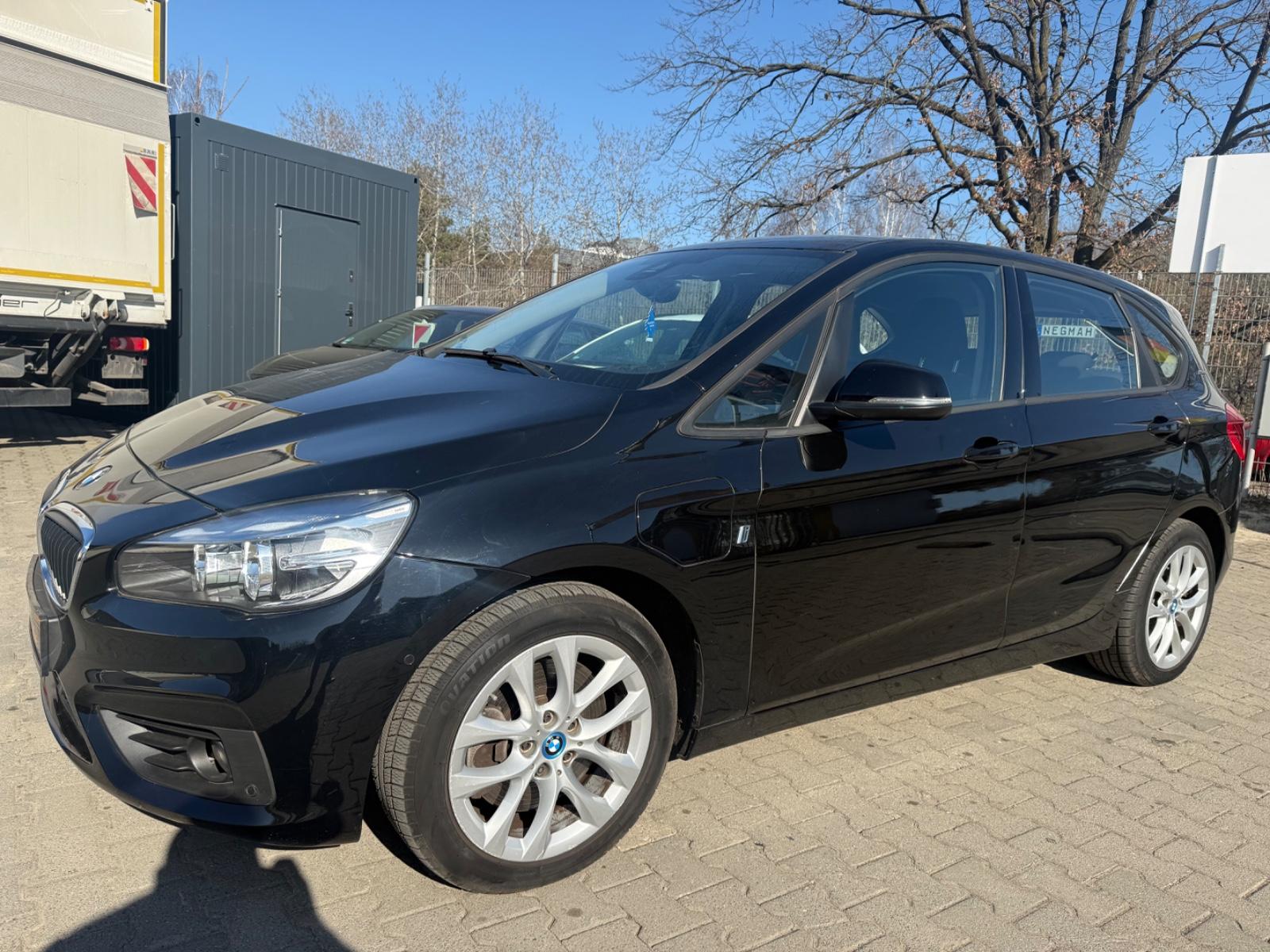 BMW 225 2 Active Tourer 225 xe Advantage