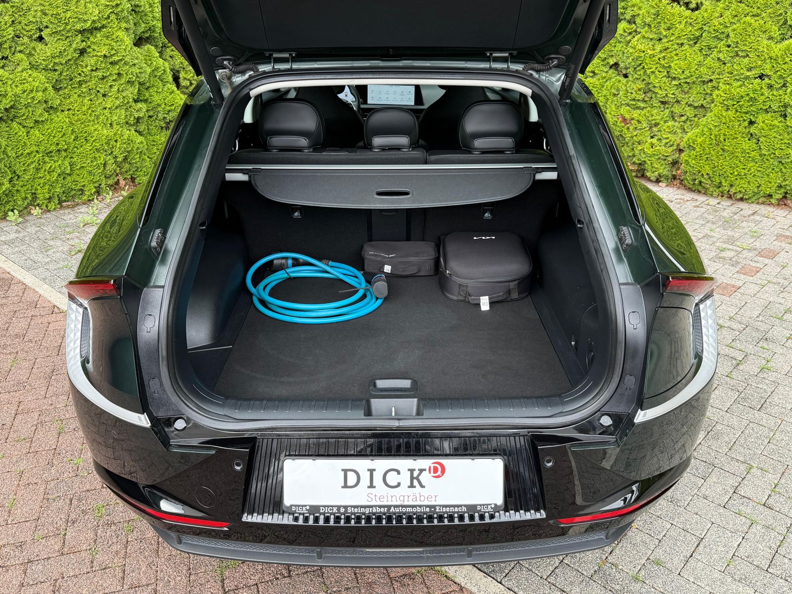 Fahrzeugabbildung Kia EV6 77,4 kWh 2WD WÄPU+CCS+NAV+KAM+AMBI+LEDER+SHZ