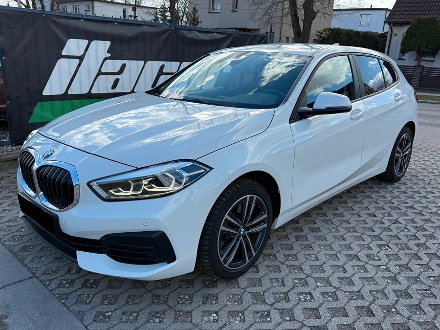 BMW 120d xDrive 190ps Advantage LED LiveCockpit