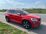 Volvo XC60 D5 AWD Summum Geartronic Summum R Design