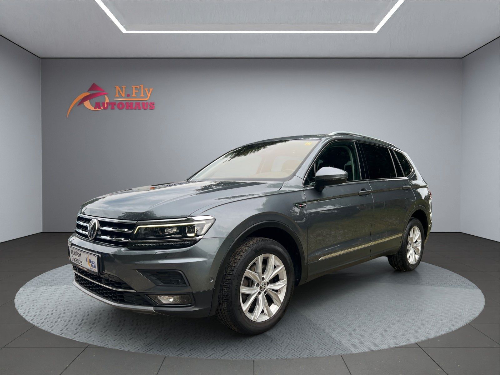 VW Tiguan Allspace Highline 4Motion 7 Sitz.*Pano*Na
