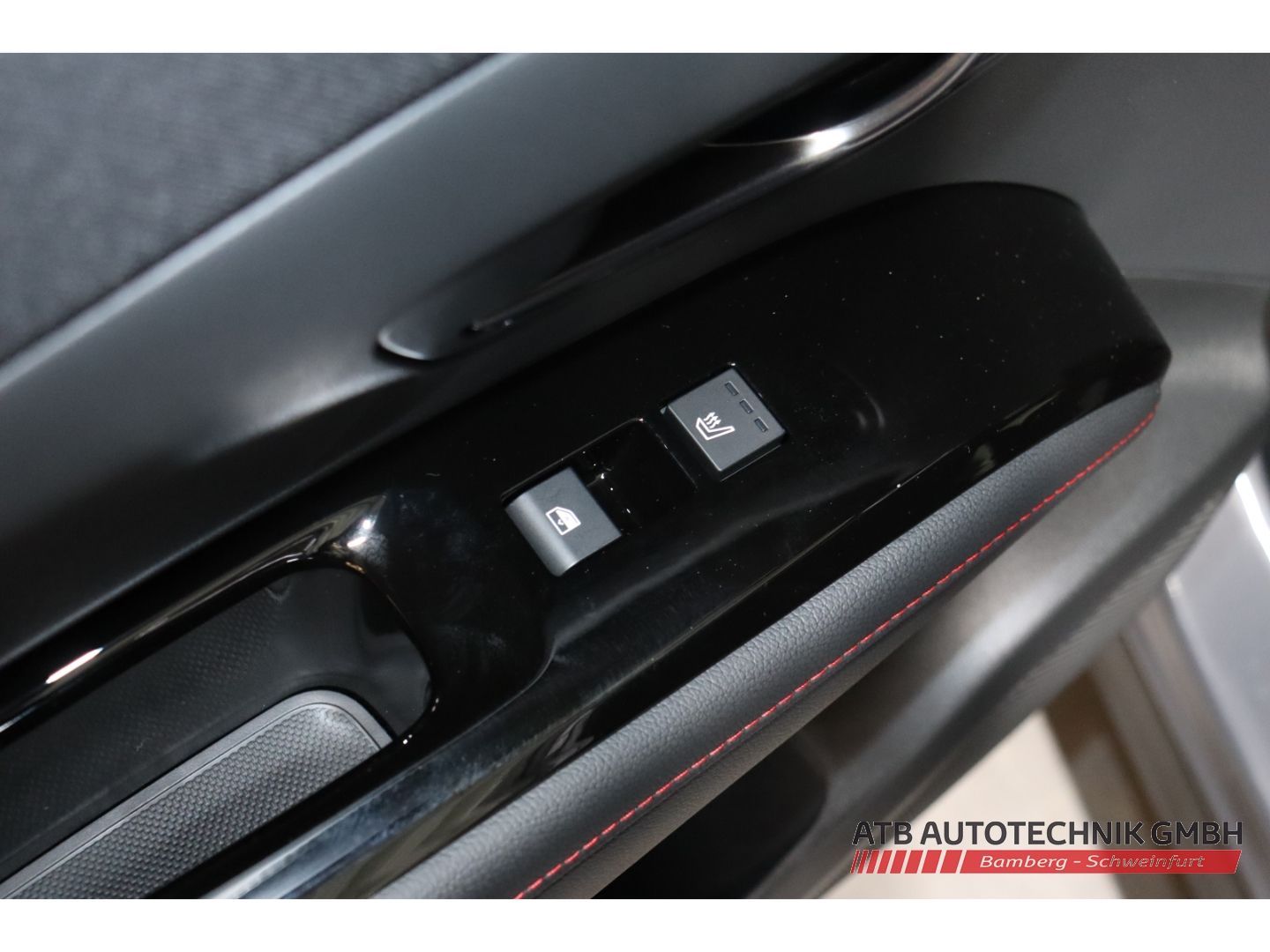 Fahrzeugabbildung Hyundai Tucson MY27 N-Line X 1.6 T-GDI 150 PS 7-DCT 2WD