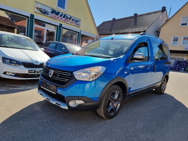 Dacia Dokker TCe 115 Stepway NAVI+AHK+8-FACH+1.HAND