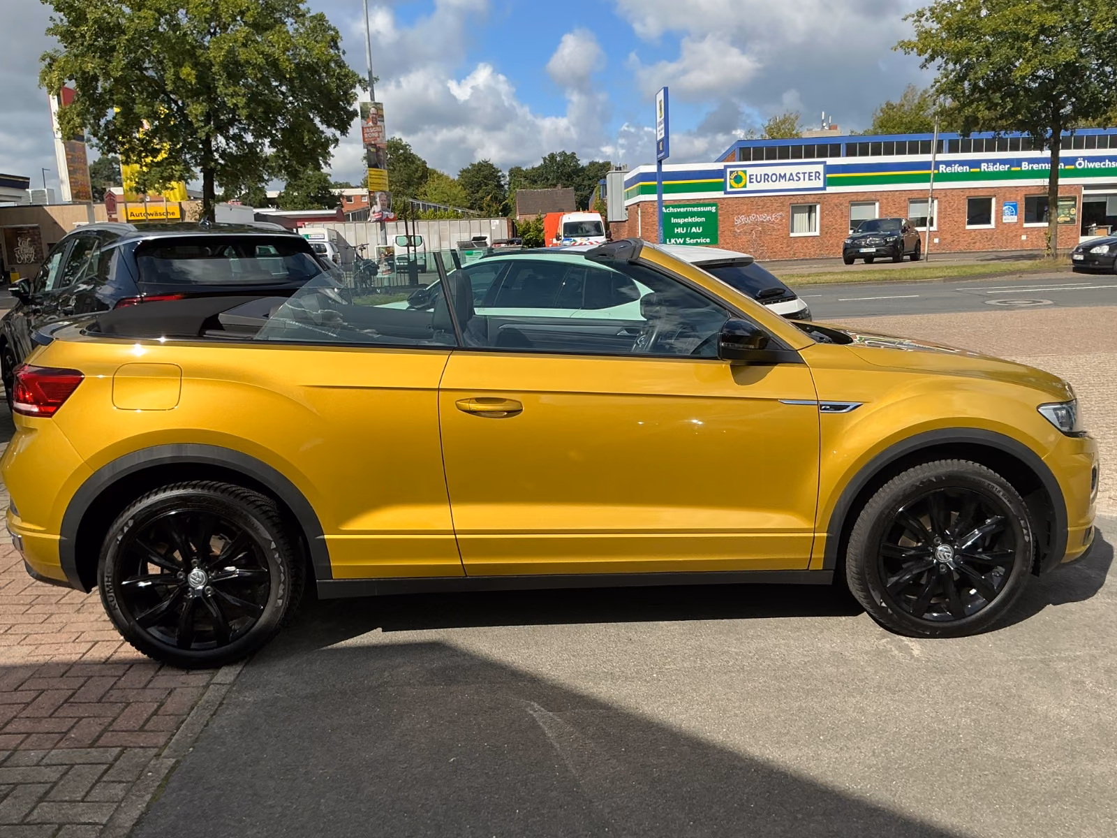 Volkswagen T-Roc Cabriolet R-Line DSG Carplay Navi Kamera, миниатюра 30